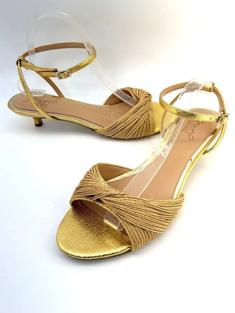 Jewel Badgley Mischka Nance Ankle Strap Golden Kitten Heel Sandals Women Sz 8.5